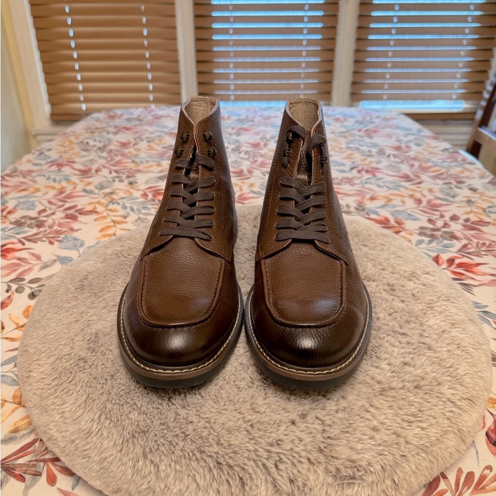 Banana Republic Moc Toe  Dark Brown dress Leather Boots